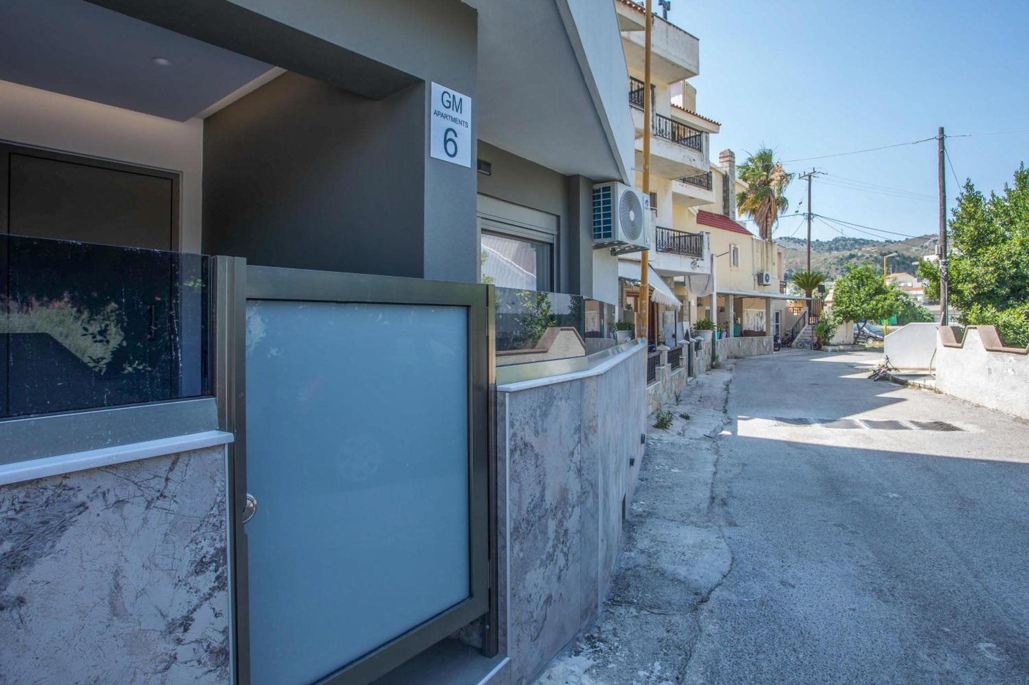 Gm Apartments-rhodes Luxury Living Apartment *